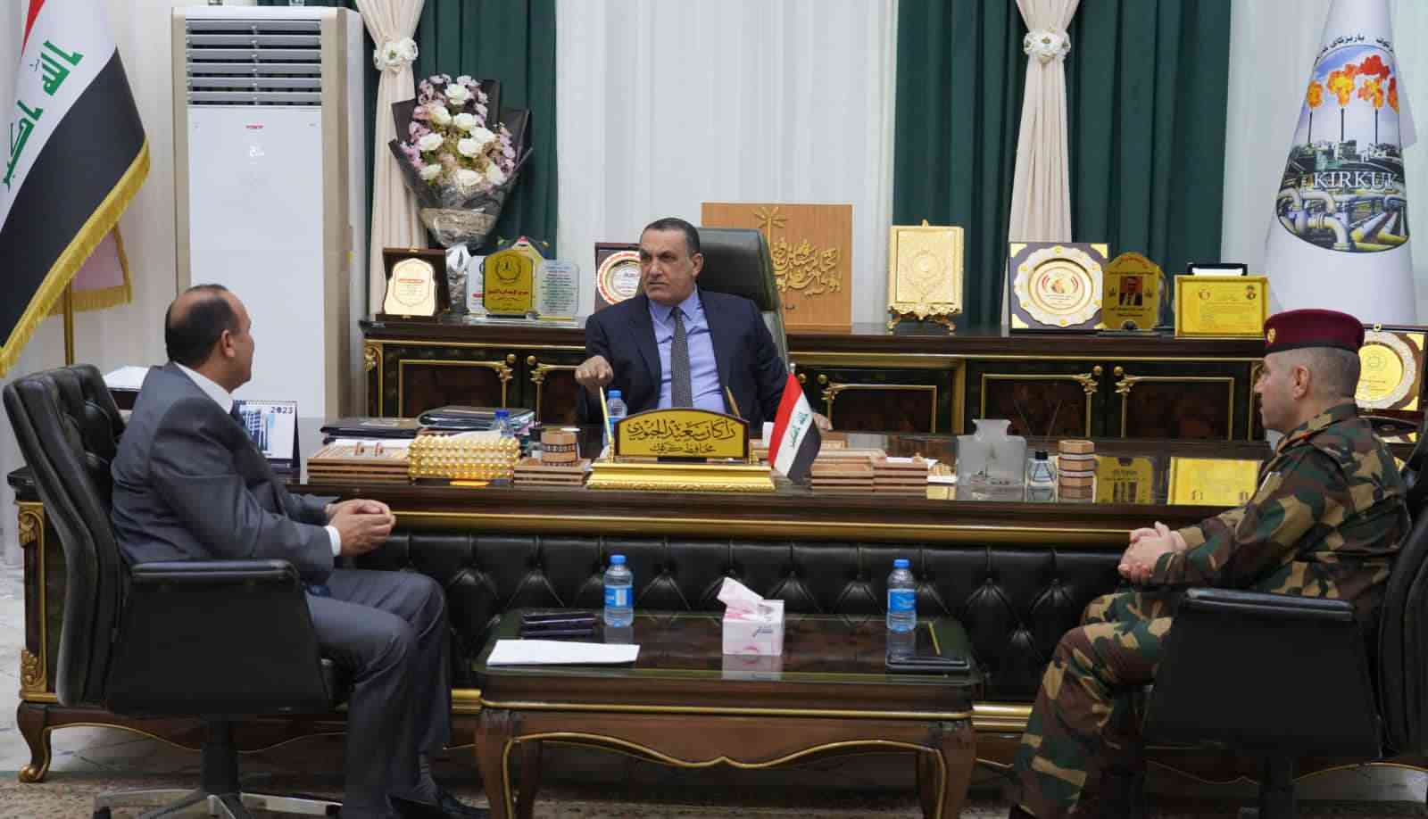 محافظ كركوك .. يوجه بدعم مديرية الاستخبارات ومكافحة الأرهاب في كركوك ..ويشيد بعملهم وجهودهم في كركوك .