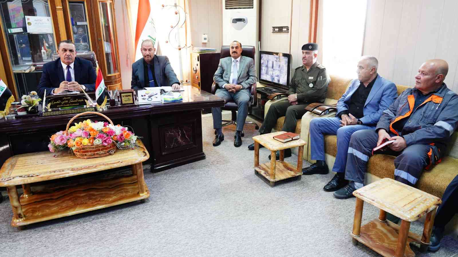 بعد ساعات الدوام الرسمي ..  السيد محافظ كركوك راكان سعيد الجبوري يصل قضاء داقوق .