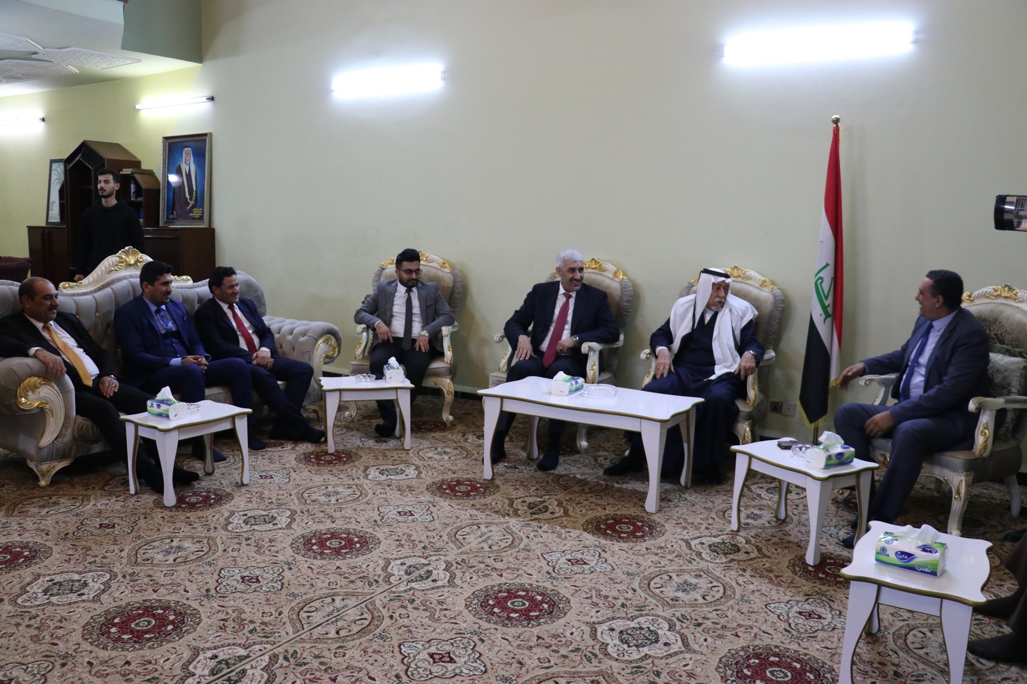 وزير الشباب والرياضة ومحافظ كركوك  يشيدان بالشيخ انور العاصي امير قبيلة العبيد 