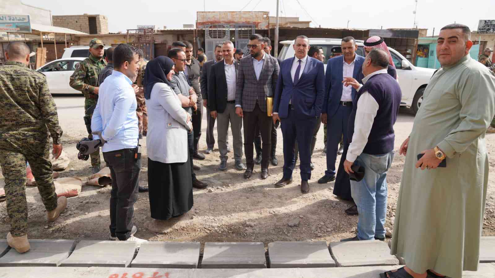 محافظ كركوك يتفقد اعمال تأهيل وتطوير مدخل سوق ناحية الزاب.