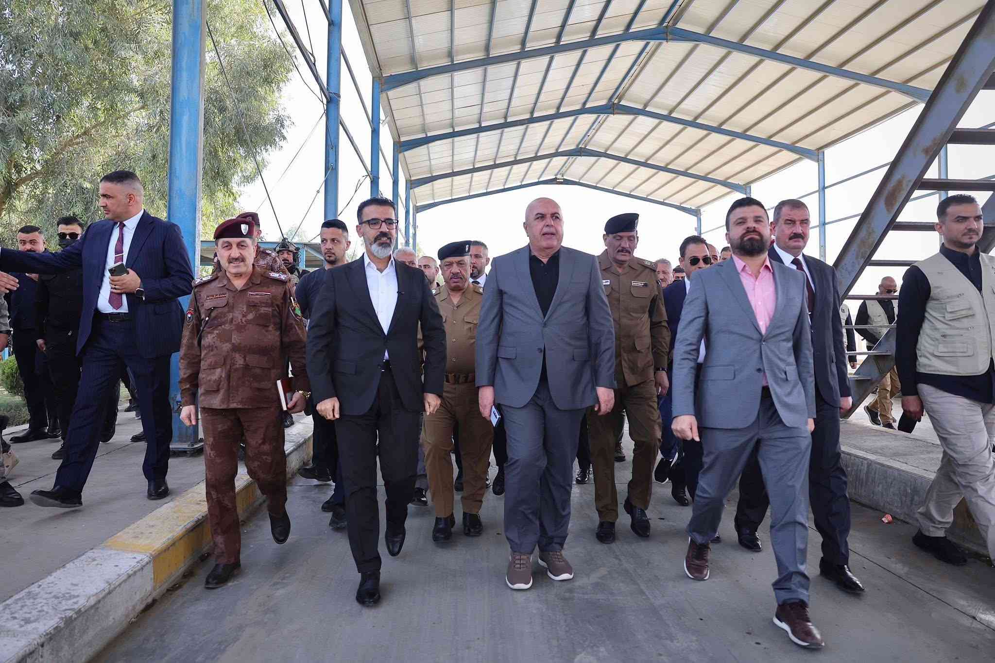 محافظ كركوك ريبوار طه   يضع الحلول لمشكلة السيطرات في كركوك .