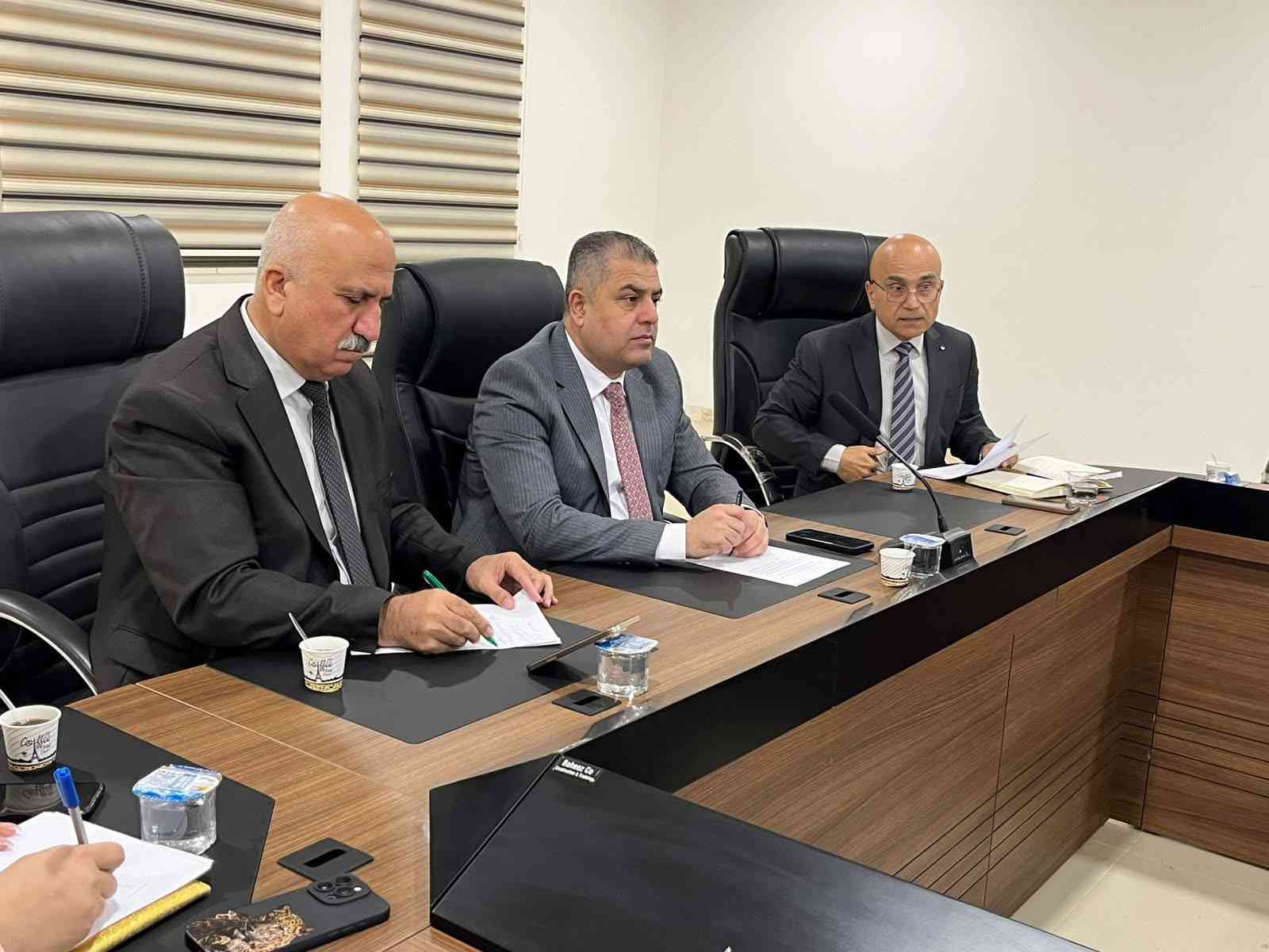 اللجنة الفرعية للأمراض الانتقالية في كركوك تعقد أجتماعها الدوري .