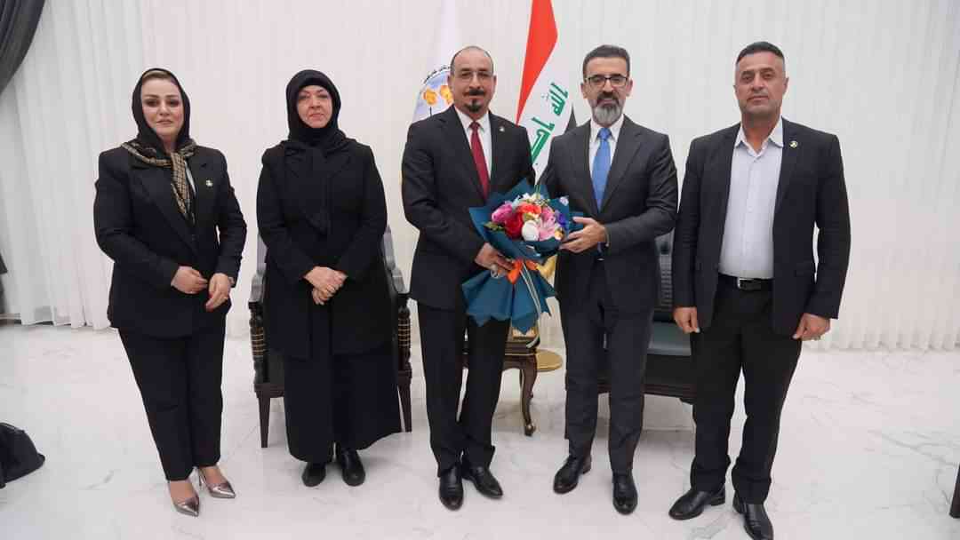 محافظ كركوك ريبوار طه مصطفى   يؤكد دعمه لنقابة المعلمين ويساند جهود تطوير القطاع التربوي