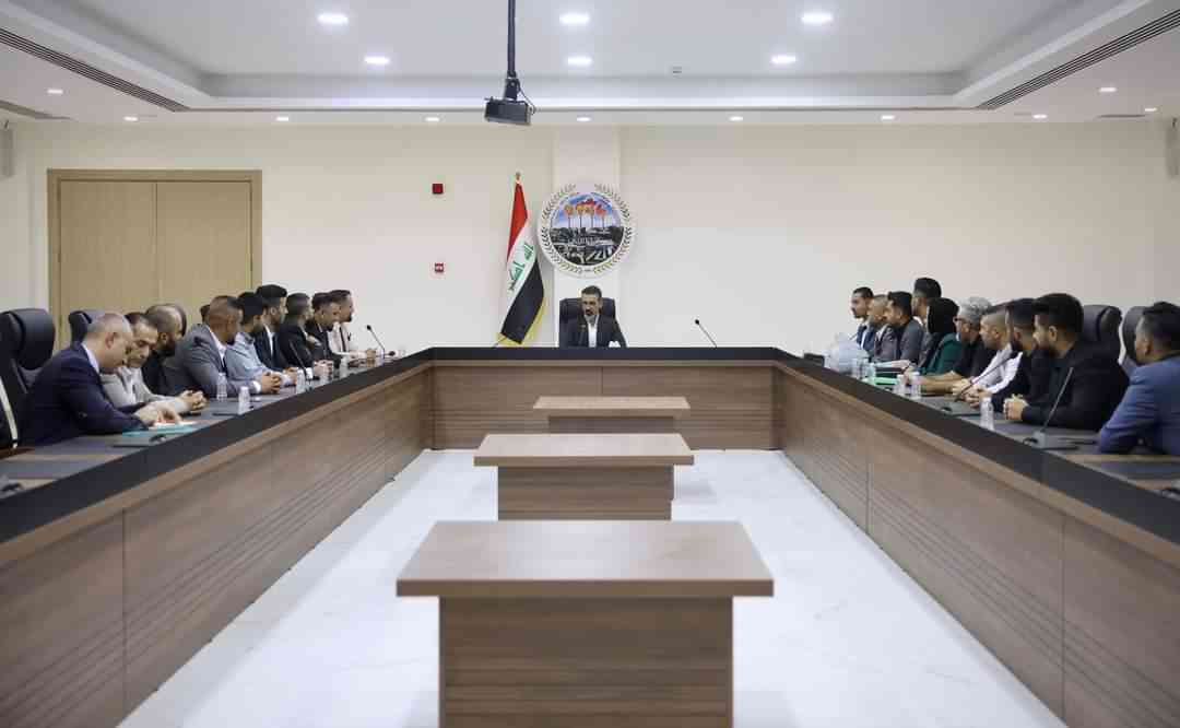 محافظ كركوك ريبوار طه مصطفى   يستقبل نقابة التمريض