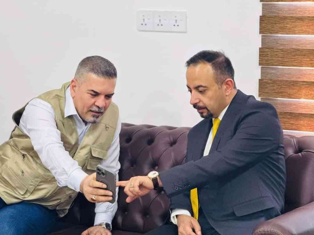 السيد نائب المحافظ الفني ابراهيم تميم نائب رئيس اللجنة المركزية للتعداد العام لسكان يزور دائرة الاحصاء 