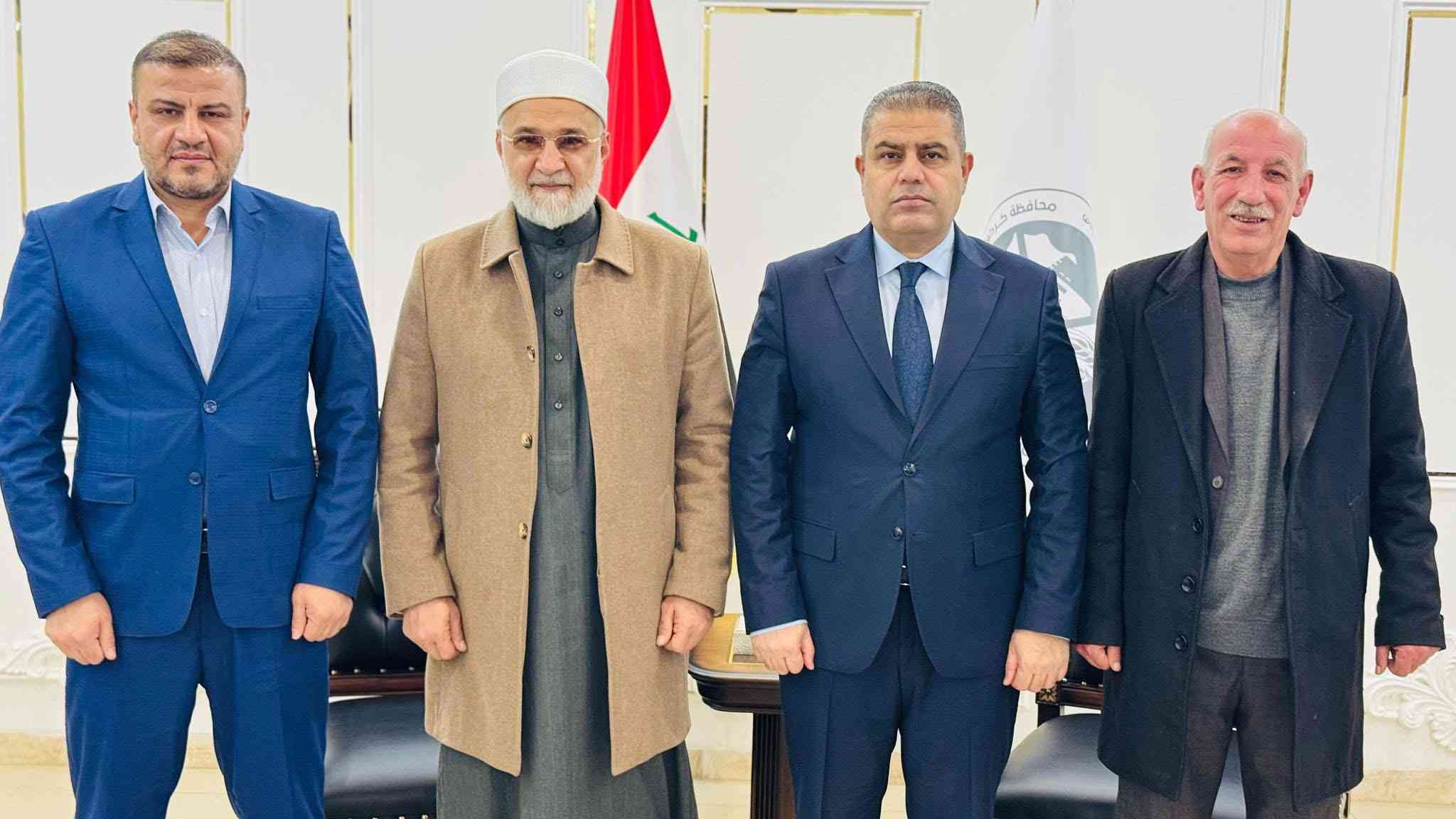 ضمن جهود ادارة كركوك   ومع قرب حلول شهر رمضان المبارك     استقبل النائب الأول لمحافظ كركوك الدكتور ياوز حميد محمود وفداً من جمعية القلعة، يرافقه إمام وخطيب جامع أولو، 