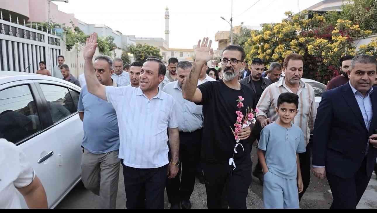 الخدمات تصل الخضراء    زار السيد محافظ كركوك حي الخضراء   وأطلع على أوضاع الخدمات في الحي.